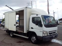 MITSUBISHI FUSO TRUCKS 7C15 CAISSE FOURGON HAYON