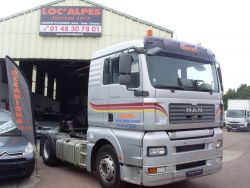 LocationTRACTEUR ROUTIER TGA 18.440 19T EURO 4