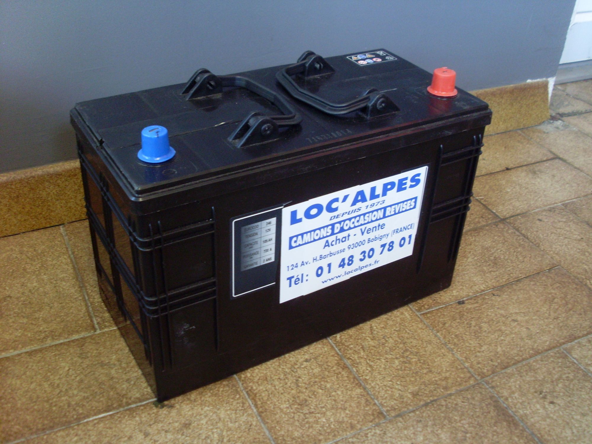 BATTERIES 12 V EN PROMO, 105Ah