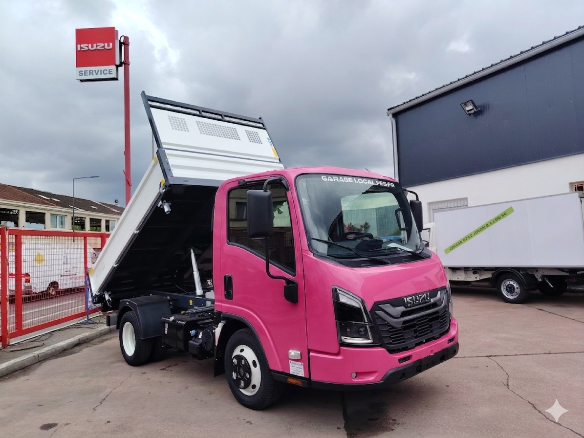 Isuzu truck new M27 camion utilitaire benne acier 39 980.00&euro; hors taxes