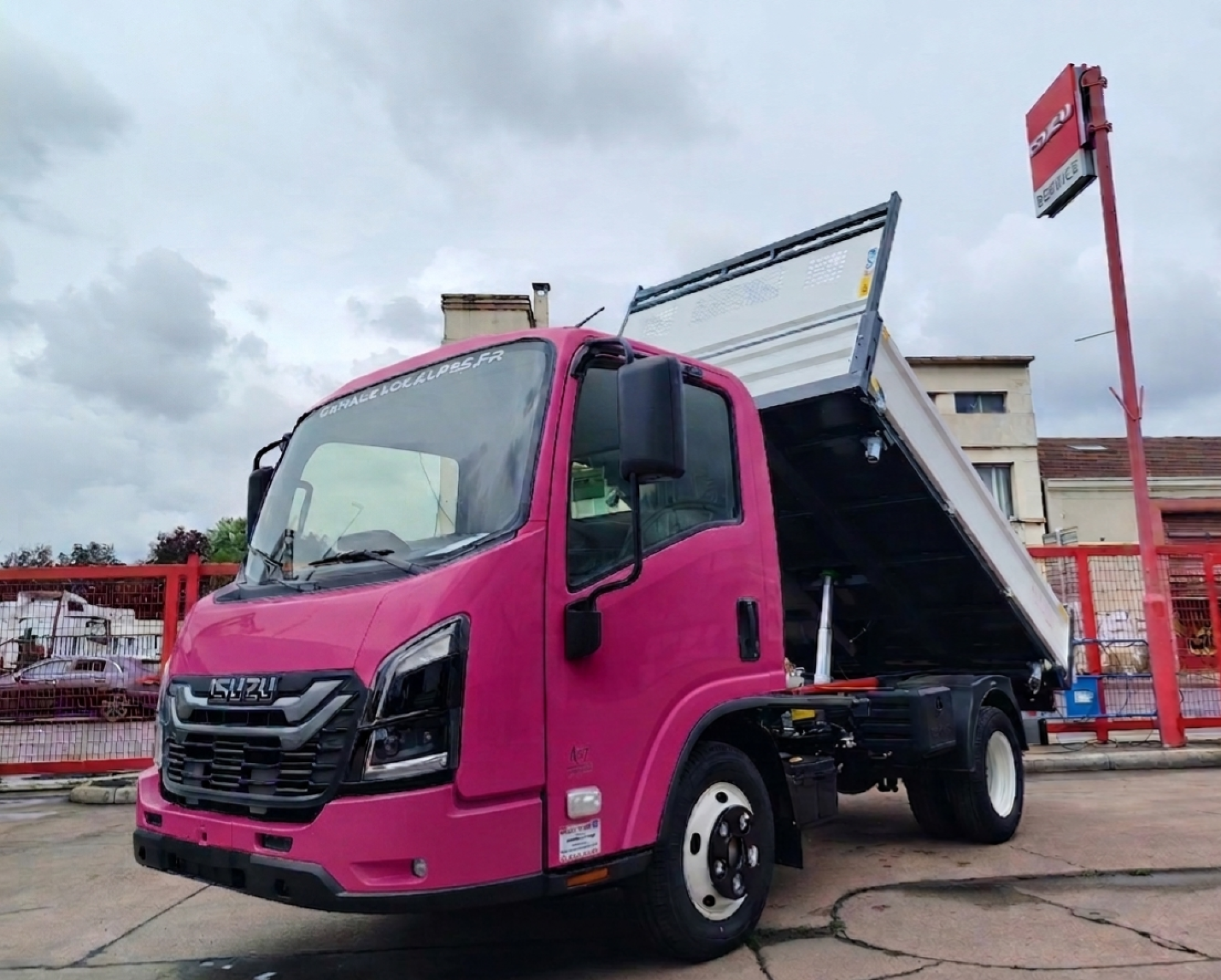 Isuzu Serie N NLR utilitaire
